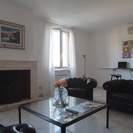 Forte Inn فندق *